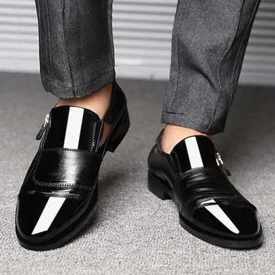 Novo Tamanho grande sapatos de negócios masculinos sapatos de couro formal confortável deslizamento